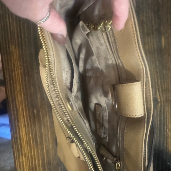 Michael Kirshandbag - Picture 1 of 2